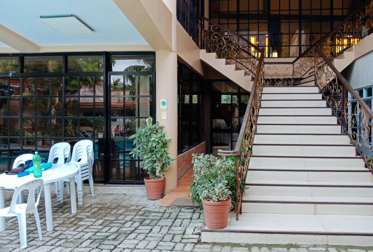 Villa Asuncion Country Inn And Resort Iloilo By Reddoorz Tigbauan Exterior foto
